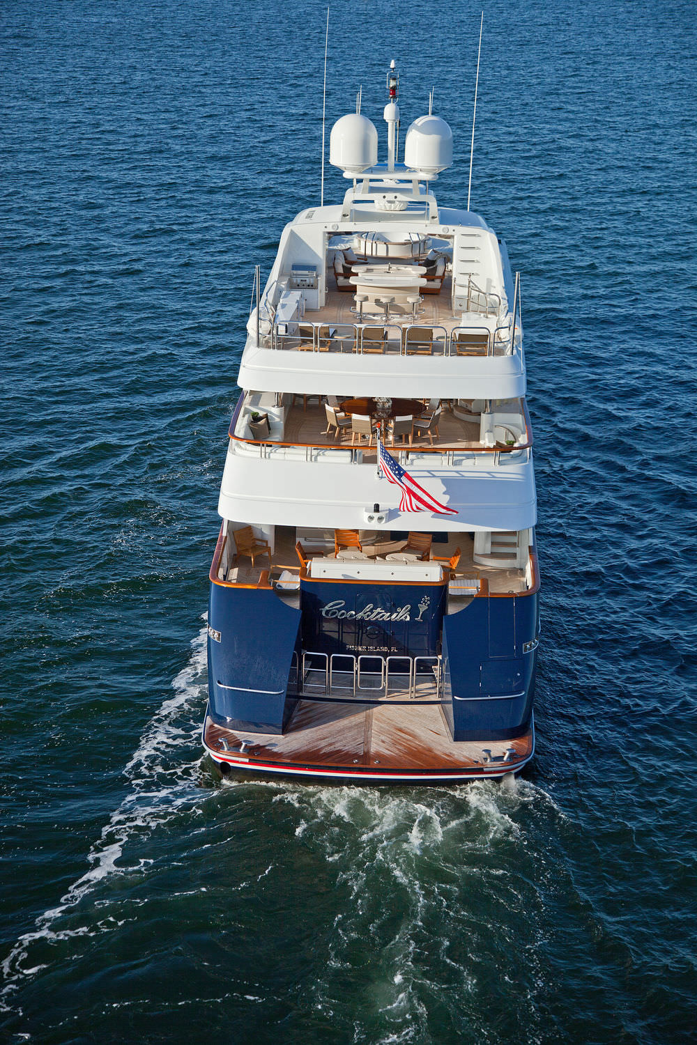 Cocktails Image Gallery Luxury Yacht Browser by CHARTERWORLD Superyacht Charter